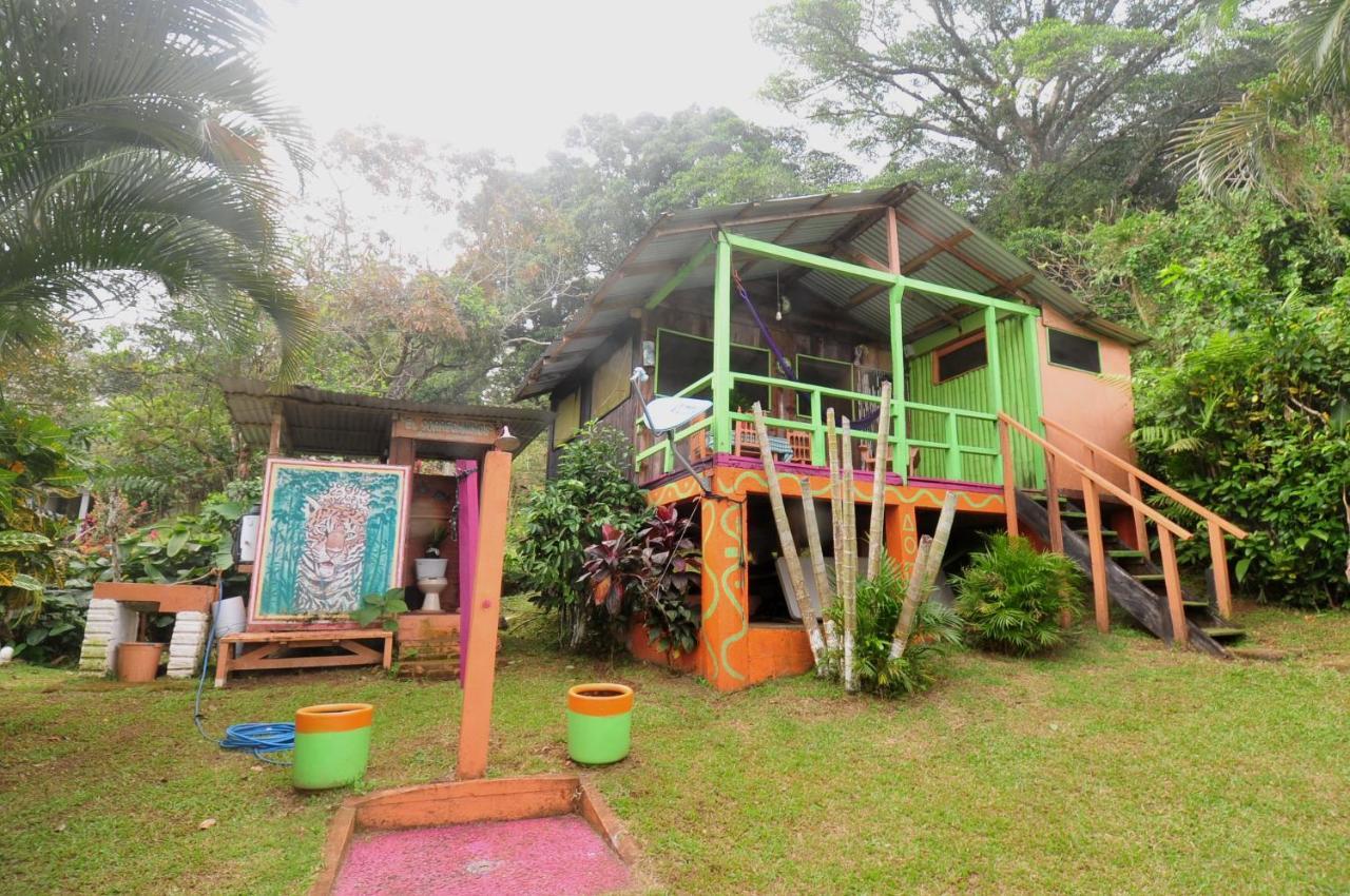 Ecobiosfera Hotel